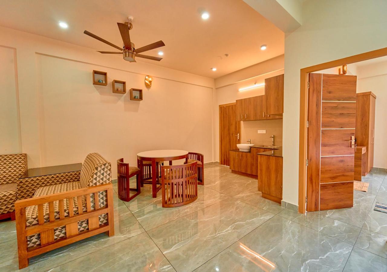 Glen Castle Vagamon Pool Resort By Voye Homes エクステリア 写真