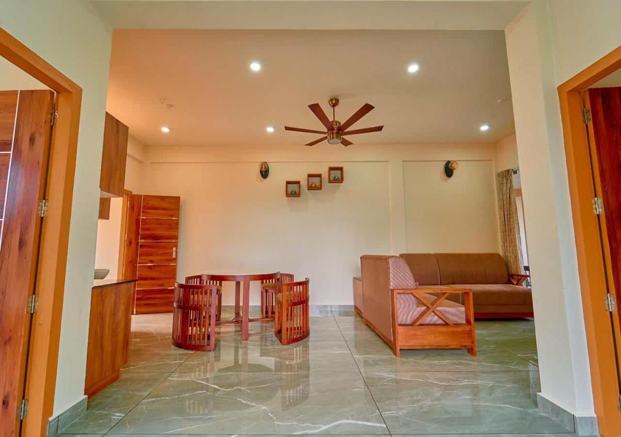 Glen Castle Vagamon Pool Resort By Voye Homes エクステリア 写真
