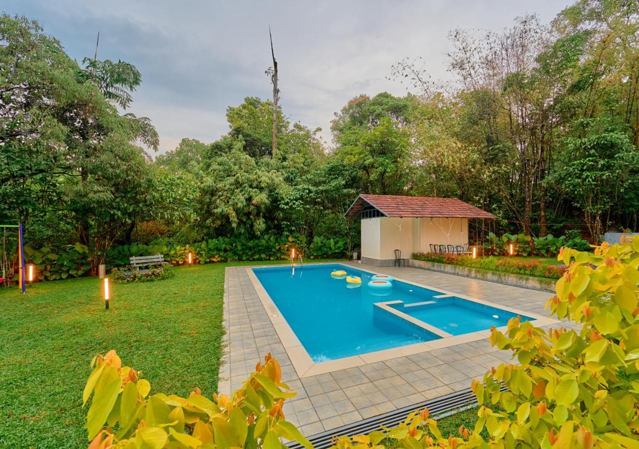 Glen Castle Vagamon Pool Resort By Voye Homes エクステリア 写真