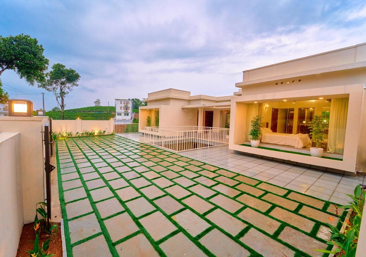 Glen Castle Vagamon Pool Resort By Voye Homes エクステリア 写真