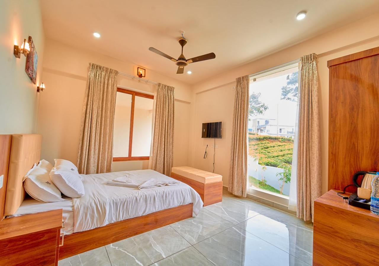 Glen Castle Vagamon Pool Resort By Voye Homes エクステリア 写真