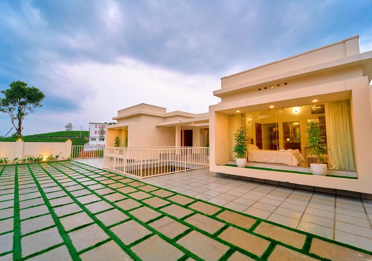 Glen Castle Vagamon Pool Resort By Voye Homes エクステリア 写真